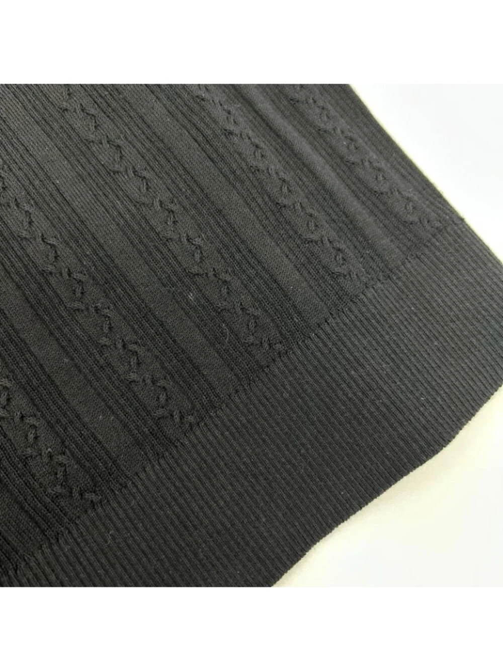 Chanel Black CC Logo Sleeveless Rib Knit Sweater 38